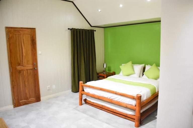 Dreamink Farm Og Myl'S Place Sorsogon Kültér fotó